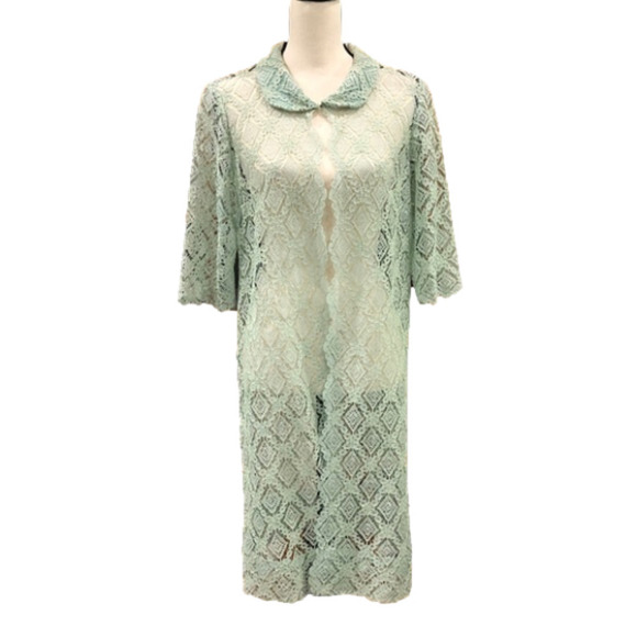 𝅺vintage 1960s Mint Green Lace Scallop Overlay S/M - Picture 1 of 7